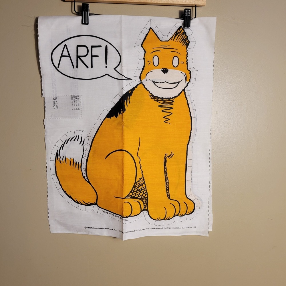 Vintage 1982 ANNIE'S Dog Sandy CUT‎ & SEW Fabric Panel 20" Dog ARF